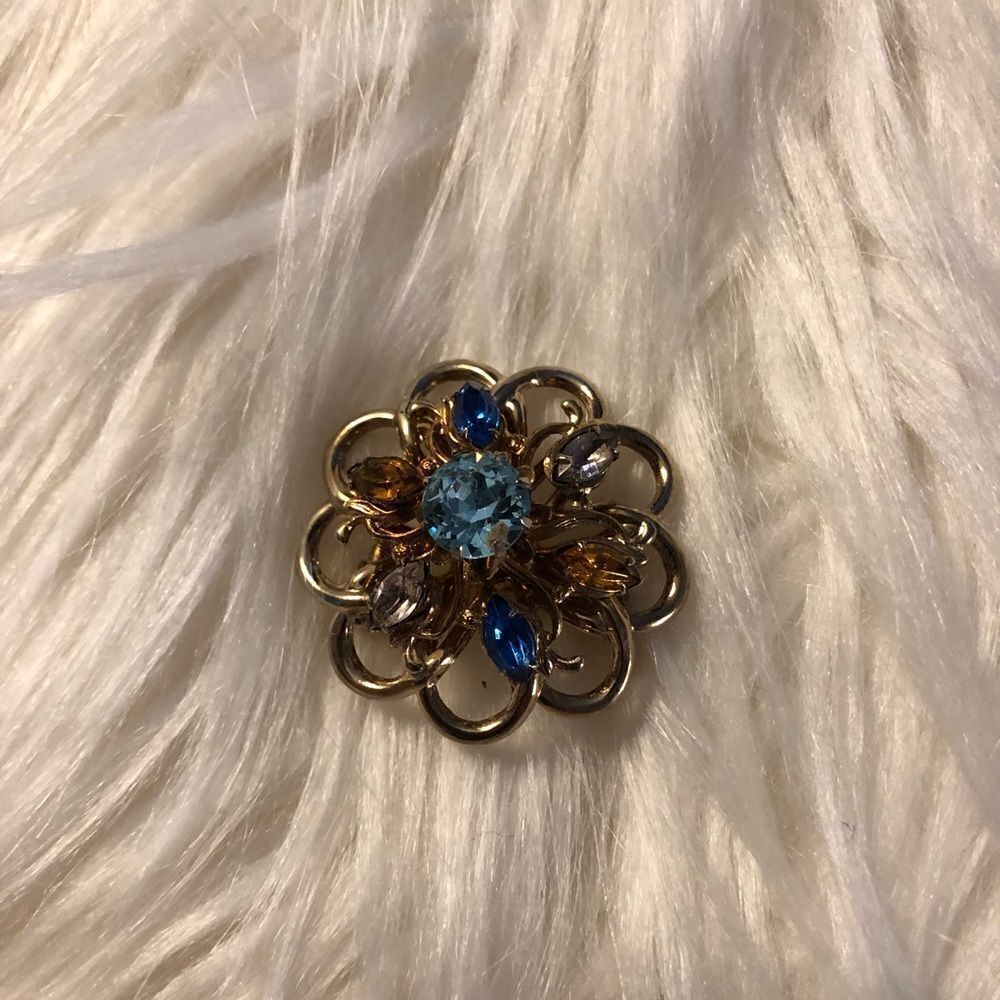 Vintage multi colored stone brooch, no markings